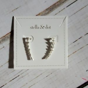Stella & Dot Silver climber earrings